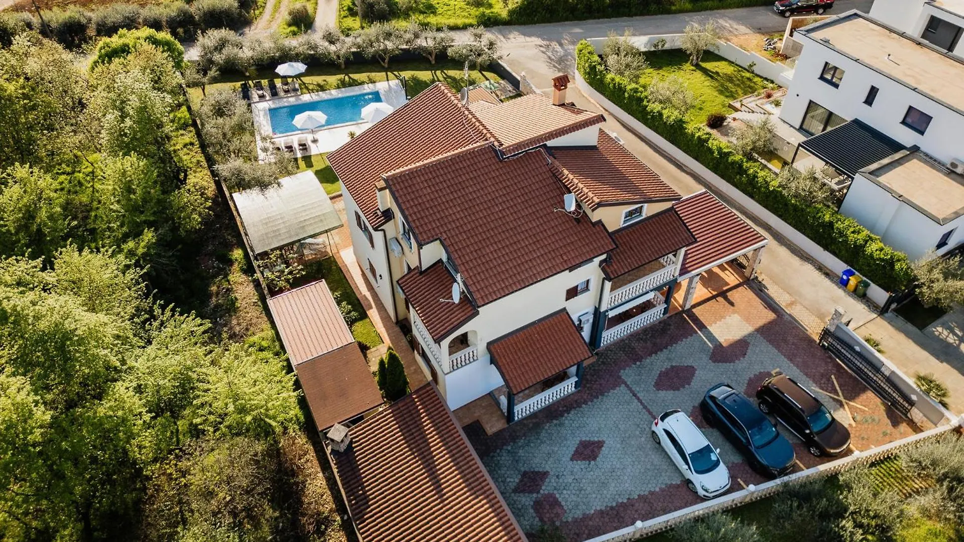 אומאג Villatota